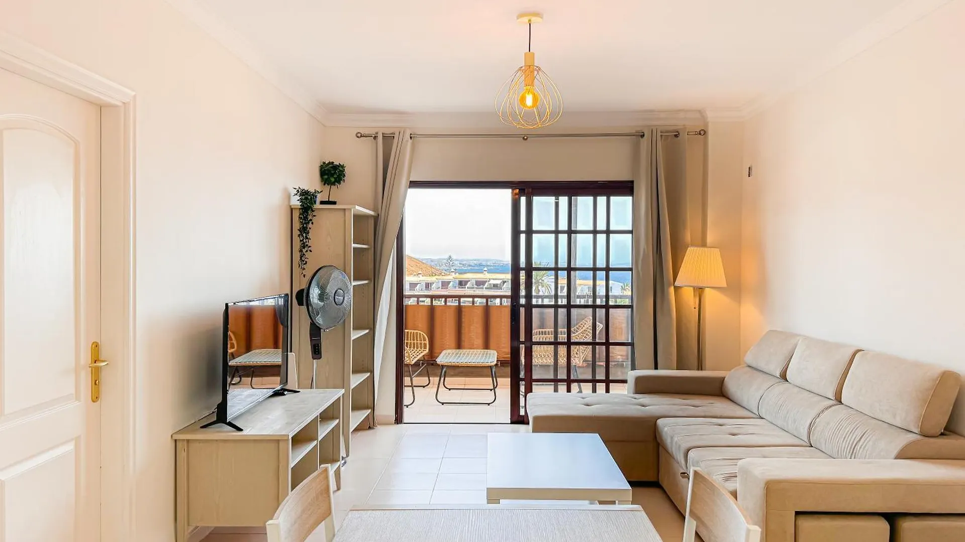 Seaside Apartment With A Sea View Costa Del Silencio