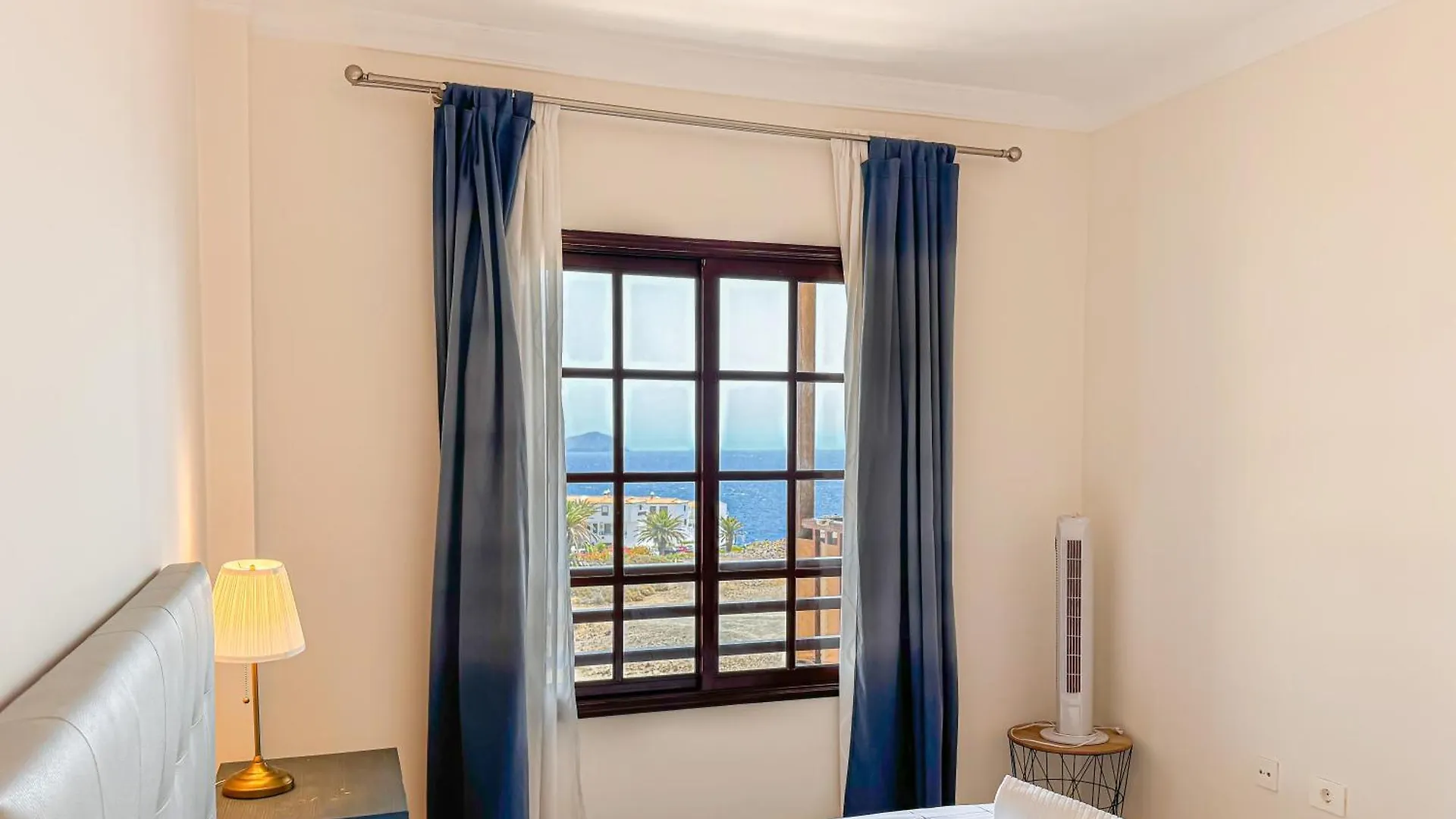 Seaside Apartment With A Sea View Costa Del Silencio