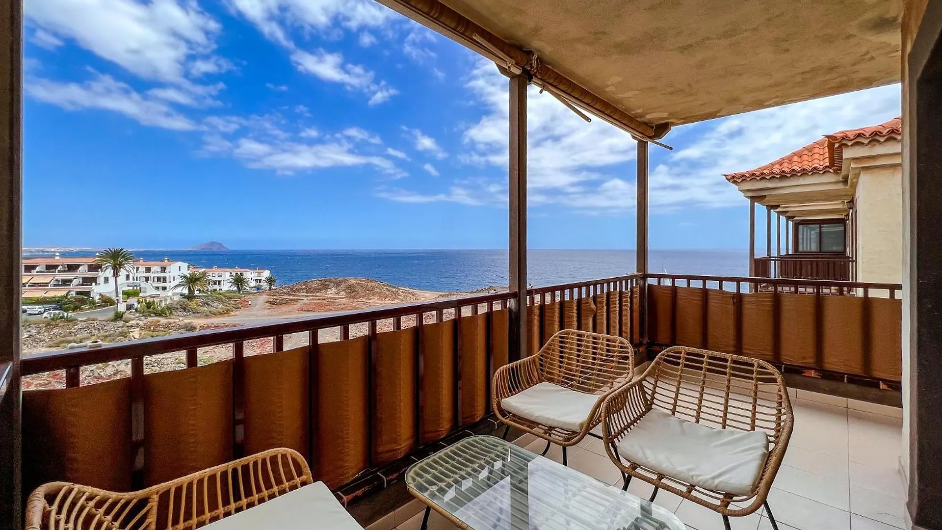 Seaside Apartment With A Sea View Costa Del Silencio