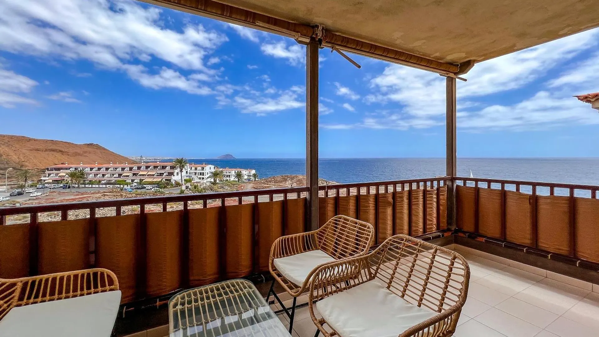Seaside Apartment With A Sea View Costa Del Silencio